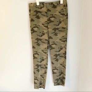 Banana Republic Ryan Camo pants size 10 NWT